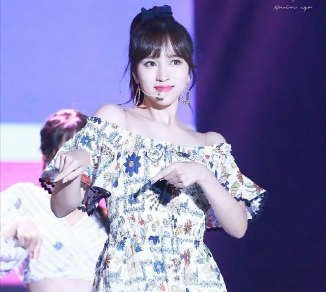 韩国bug爱豆张元英,家境好的韩国爱豆