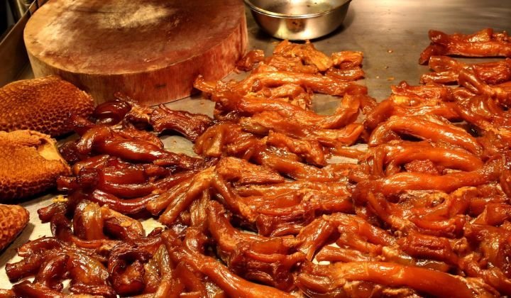 卤肉颜色红亮冷后不发黑的技巧,卤肉出锅后容易氧化发黑怎么办