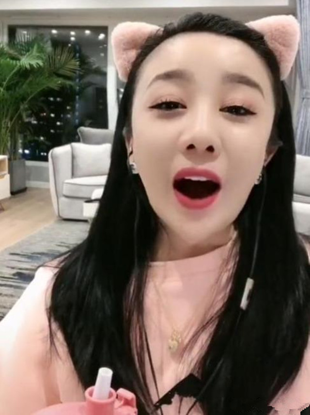 曾经年入百万的阿宝究竟做了什么,从放牛娃到上校第9章