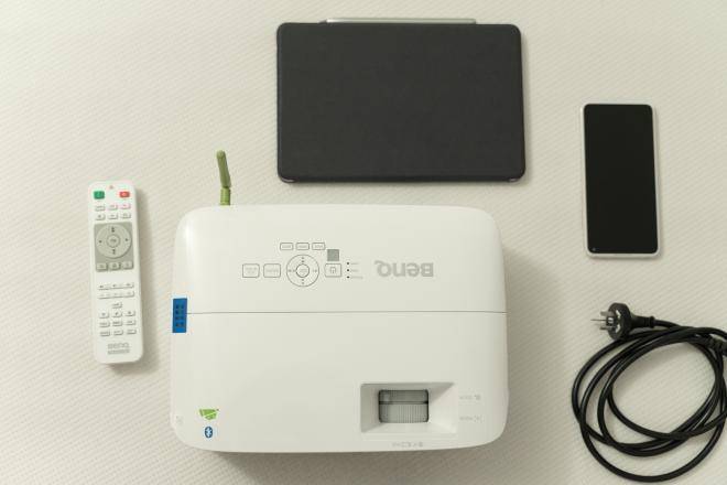 明基E520移动无线投影仪：解锁视频会议协作新姿势