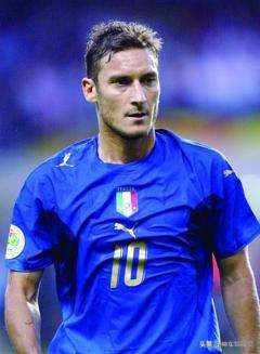 世界足坛十大前腰拉基蒂奇,托蒂十大经典比赛