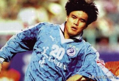 足坛十大中锋,足坛现役十大矮中锋