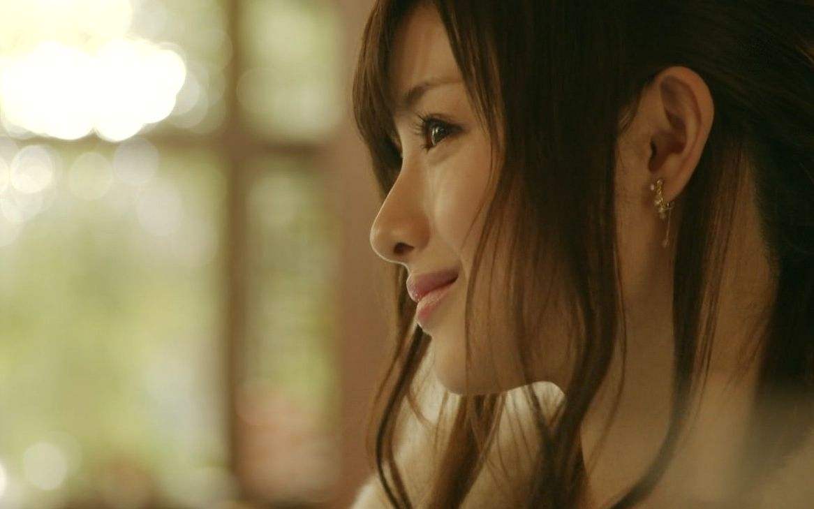 石原里美为什么被称为逆袭榜样,为什么石原里美在国内人气很高