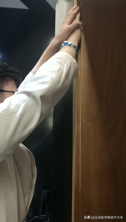 治好肩周炎的最佳方法,肩周炎怎么治最好贴什么膏药