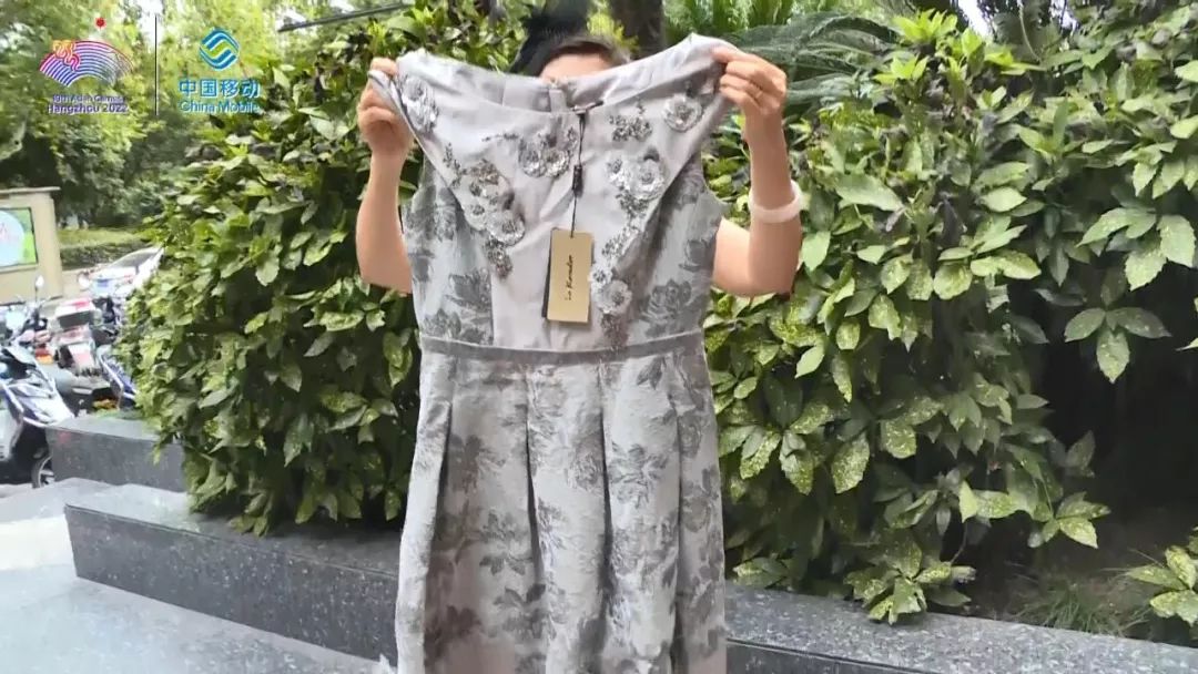 1万多裙子,1万多的裙子