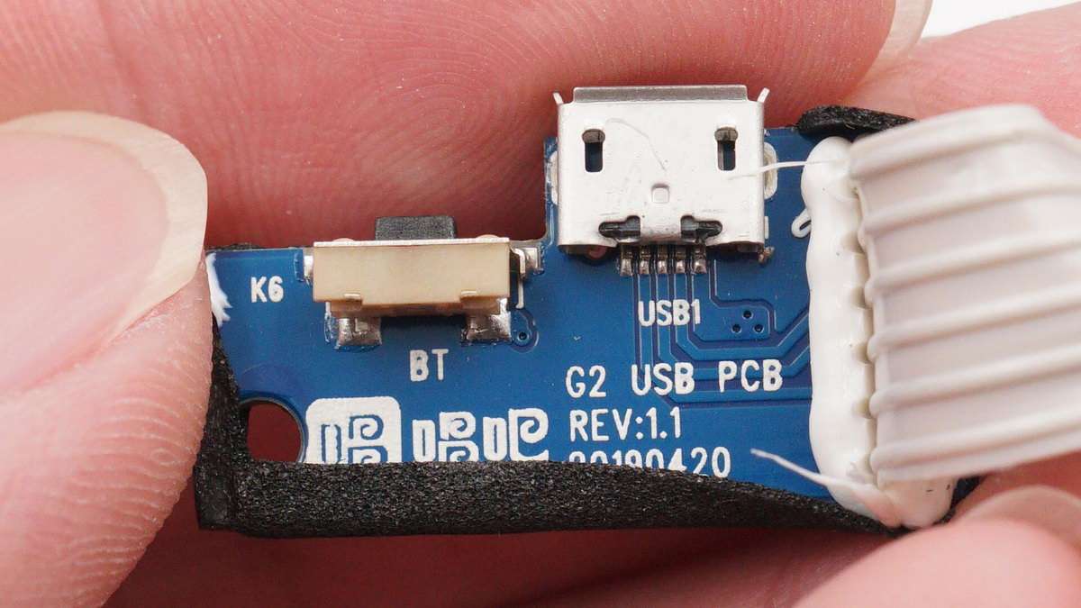 “唱吧K歌宝,头大就是好”,小巨蛋家庭KTVP6拆解报告