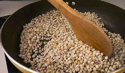 薏米如何辨别是否炒熟,怎么挑选薏米最正确