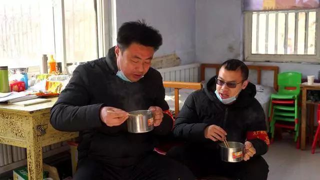 把新冠拍成电影,把疫情拍成一部电影叫什么名字