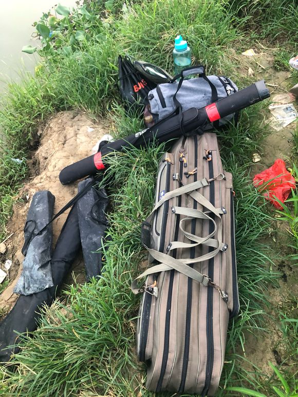 国内伽玛精工鱼竿跟日本的区别,日本鱼竿和国产鱼竿哪个好