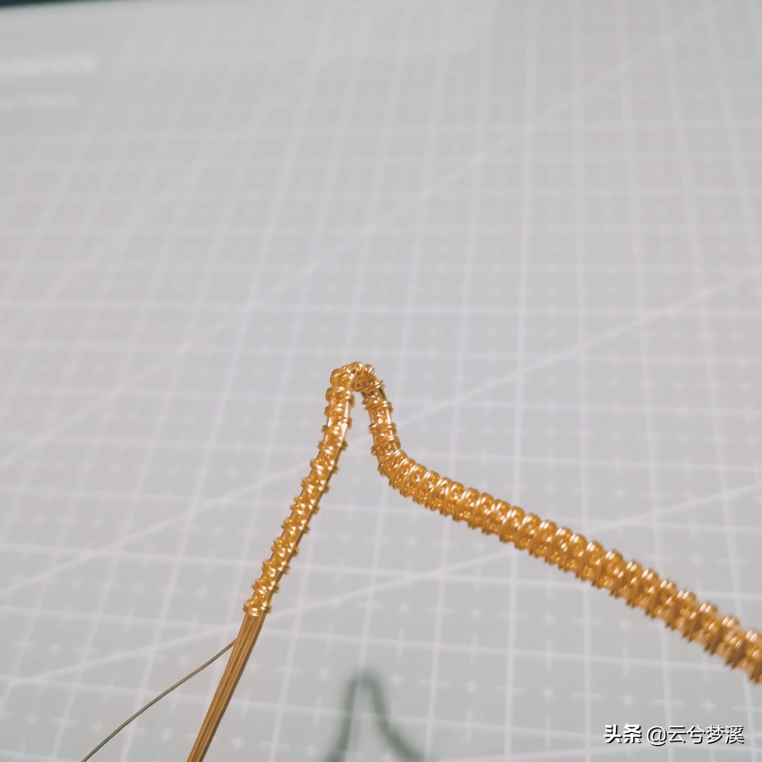 绕线教程铜丝珍珠吊坠,绕线珍珠吊坠