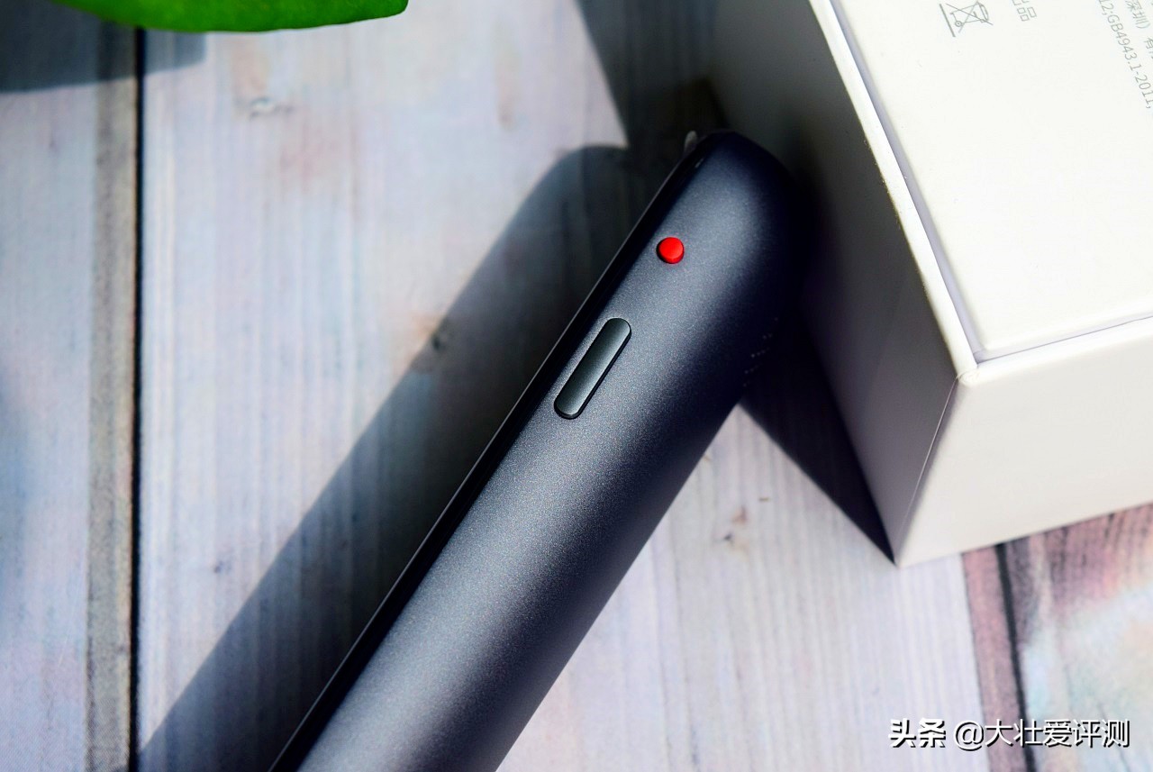 家长辅导不用愁，一笔在手人不求—小优同学伴学笔评测