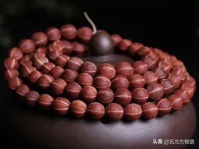 菩提树根手串怎样辨别真假,真实的菩提树