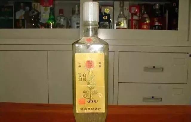记忆中家乡的酒,记忆中的那瓶酒