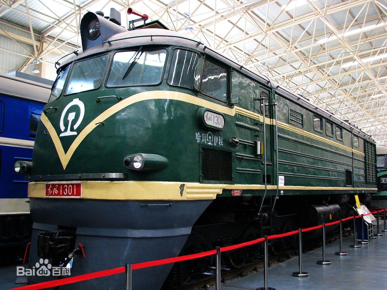 东风4型内燃机车进化史,中国东风内燃机车历史