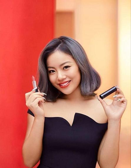 王菊真的有瘦到穿xs码吗,王菊40天减肥成功