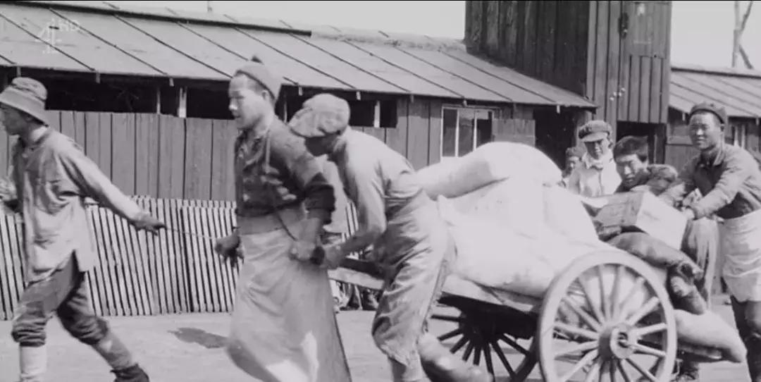 百年前的中国受尽列强欺凌资料,100年前的中国劳工真实影像