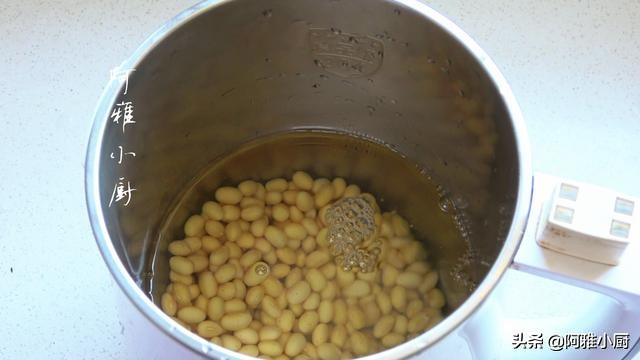 最简单的用黄豆做豆腐脑,一斤黄豆做豆腐脑制作方法视频