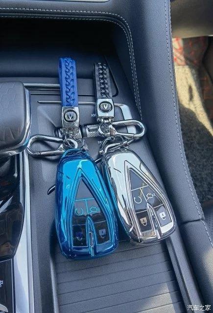 长安cs75plus1.5t豪华型真实油耗,长安cs75plus和瑞虎8plus哪个好