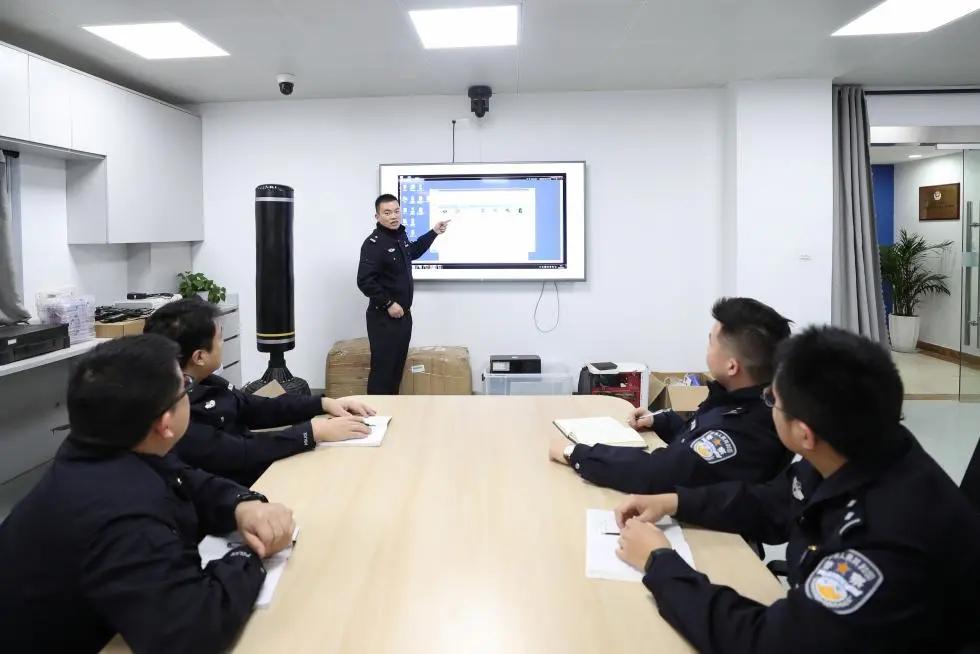 全球最大外挂案大佬,全球最大游戏外挂案