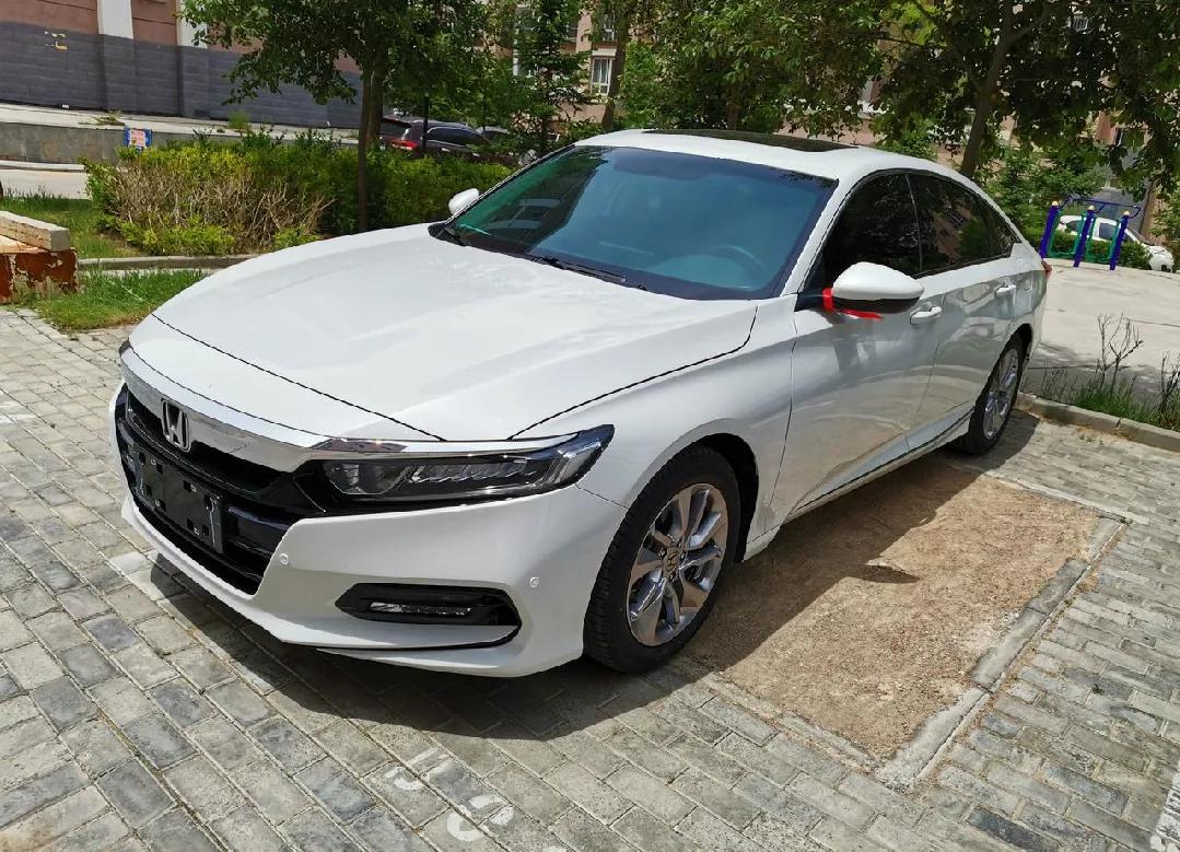 30岁生第一辆车，喜提雅阁1.5T精英版，车主分享了用车感受