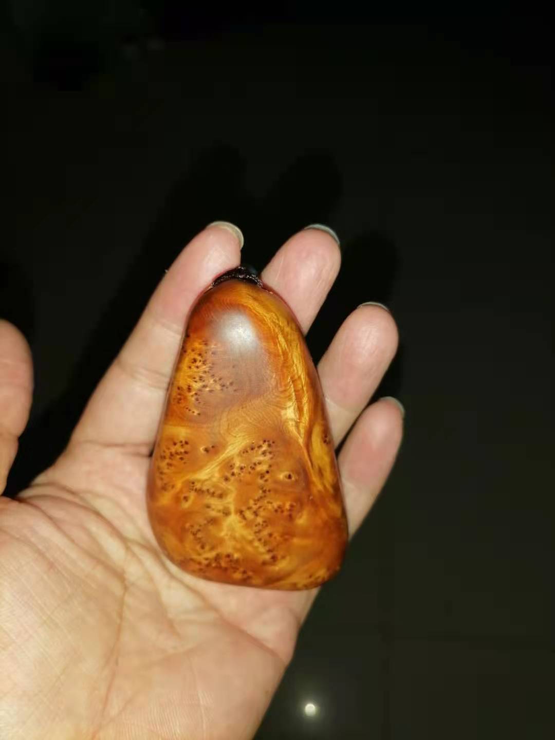 便宜冷门的文玩手把件,高端手把件文玩