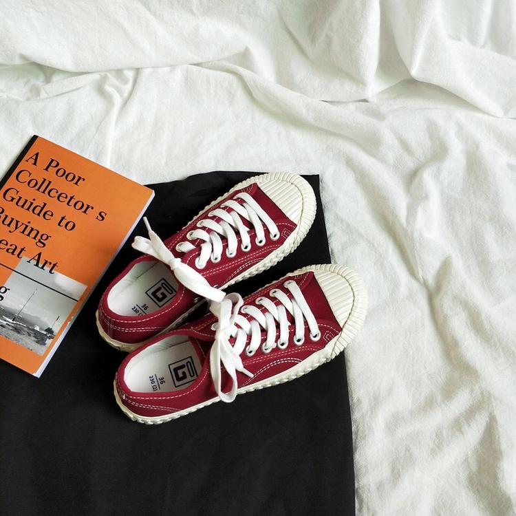 好看又实用的小众鞋,终于找到一双走路带风的鞋