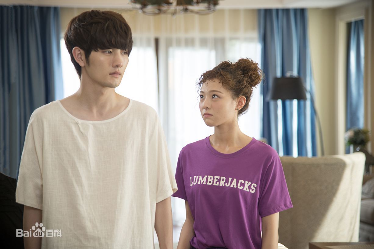 陈怡馨我的邻居睡不着剧照,陈怡馨演的青春偶像剧