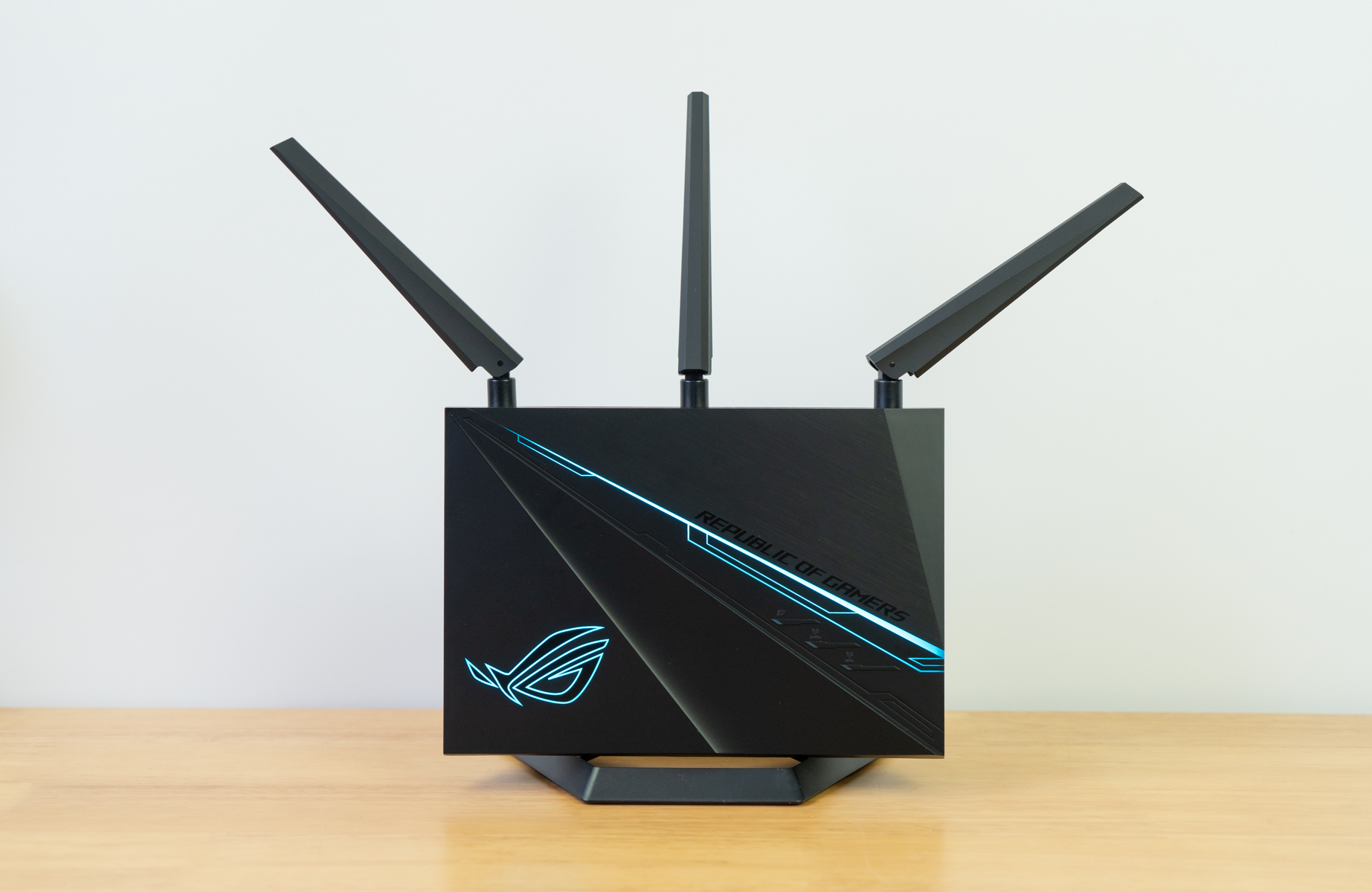 内置uu加速器,华硕ac2900路由器测评