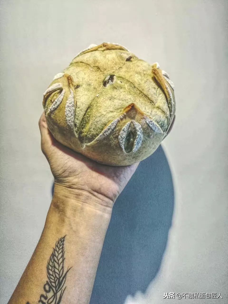 贪玩的面包师，面包里都有着诗和远方的味道