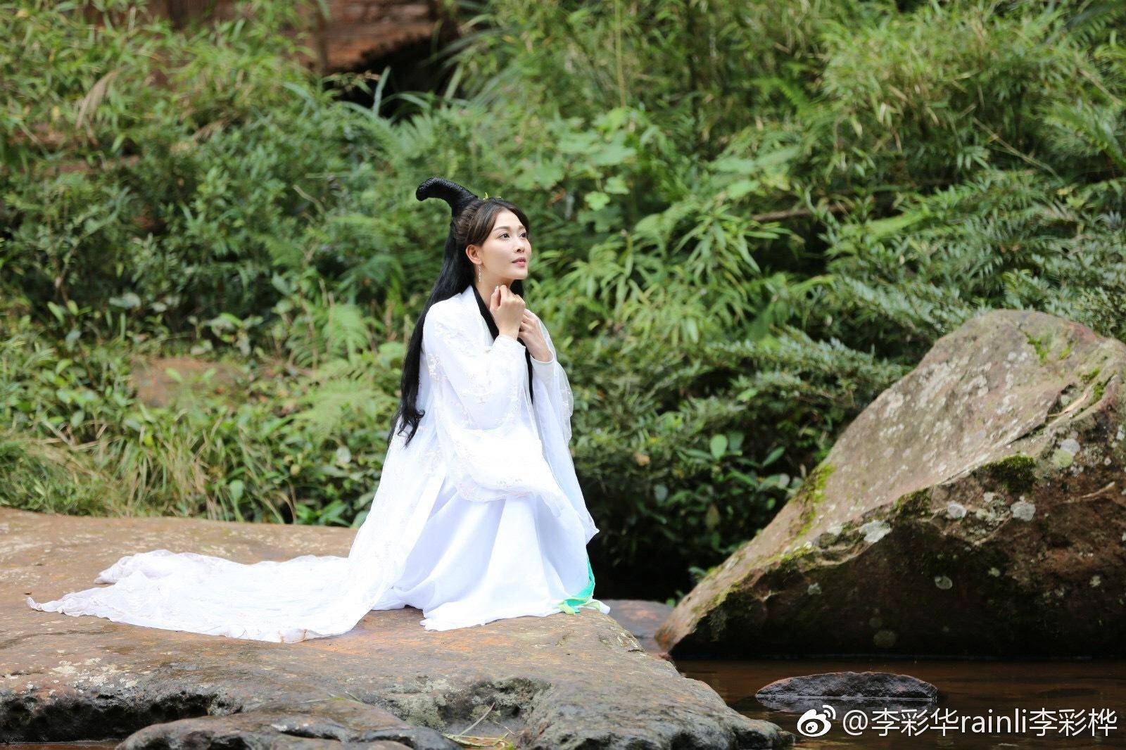 李彩桦脸崩了？被吐槽撞脸马景涛，“艾莉”不如“品如”会保养