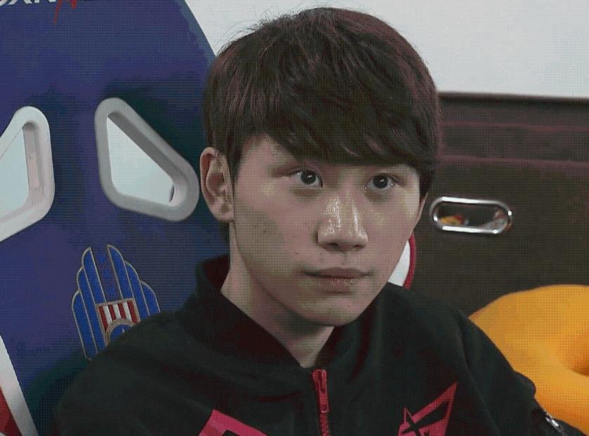 FPX在比心App上招募和平精英青训选手，薪资比肩清北毕业生水平？