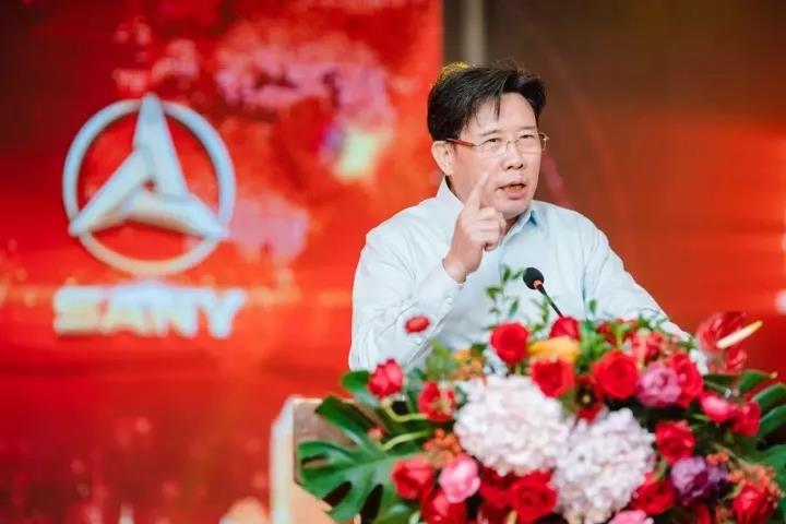 出身农村努力创业几十年故事,湖南省成功创业者的创业经历