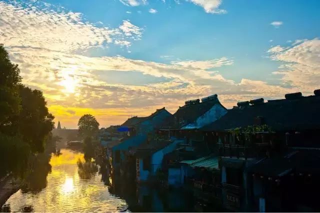 中国最值得去的八大古村落,中国最值得去的十个古村落