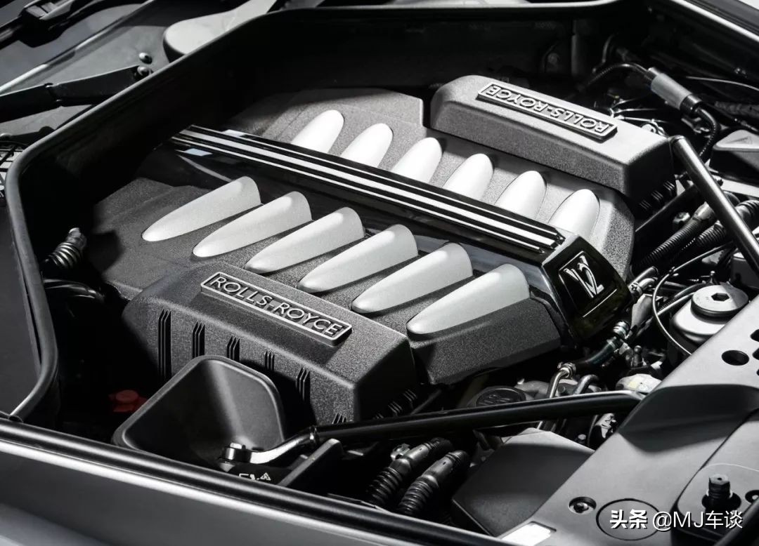 亲身体验劳斯莱斯，300多万的豪华堡垒开起来是什么感觉？