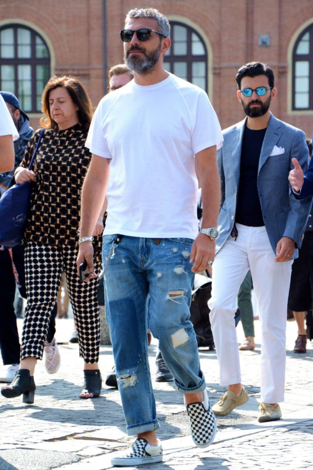 牛仔裤大t怎么穿出来好看,牛仔裤白t穿法