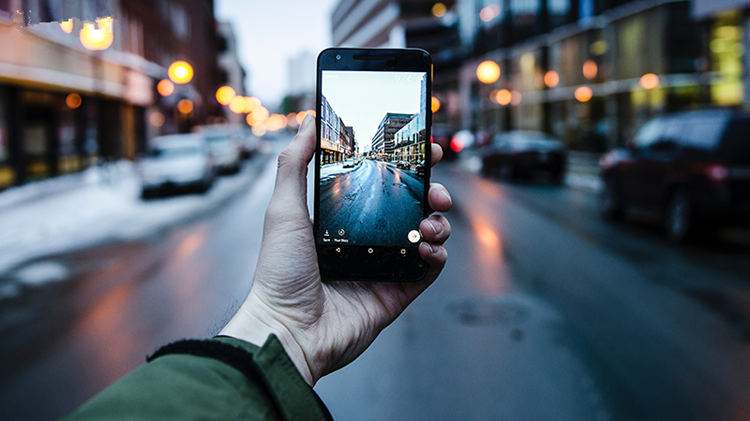 抖音的服务器每年成本是多少,为什么刷抖音不卡直播卡