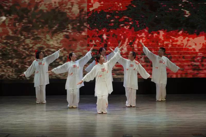 第十四届健身气功比赛视频,全民健身运动会健身气功比赛