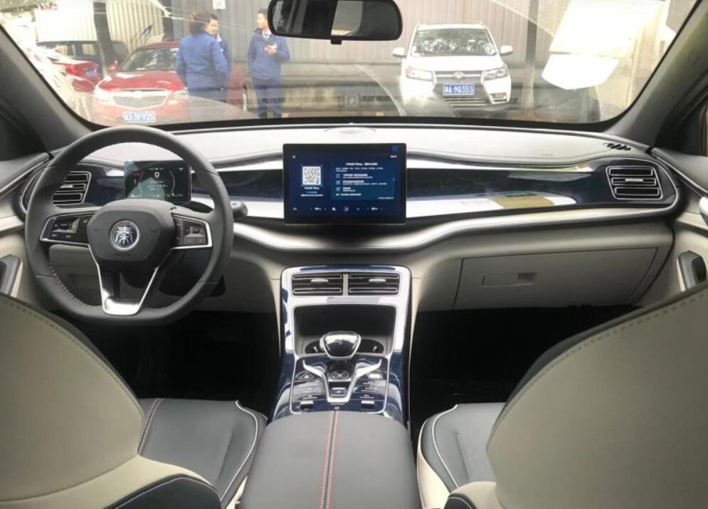 比亚迪秦plusdmi小屏幕图解,比亚迪秦plusdmi显示屏太小