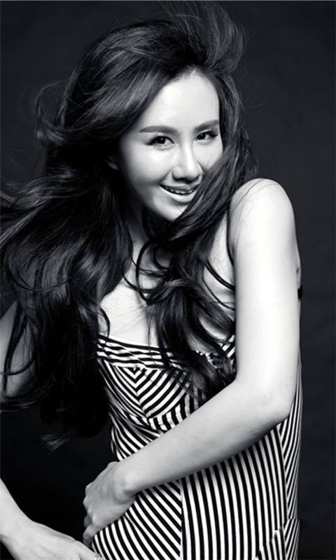 晶女郎孟瑶与富商离婚！曾因身材被赞邱淑贞接班人，婚后却成微商