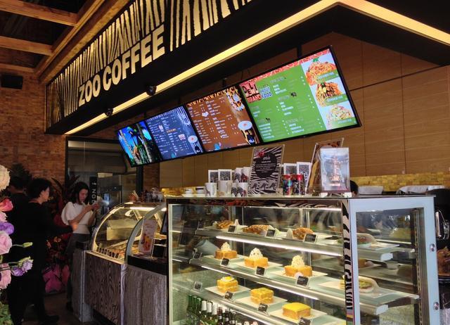 相亲女第一次约会就带去买衣服,第一次相亲女的就让买数万元东西