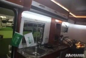 实拍小9.98万c型房车,空间最大的c型房车20万自动挡