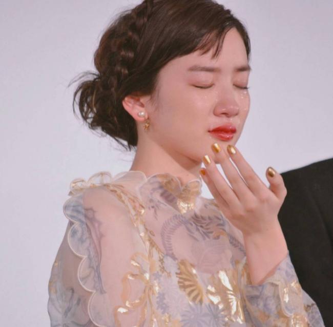 永野芽郁梨花带雨发型,永野芽郁哭的梨花带雨