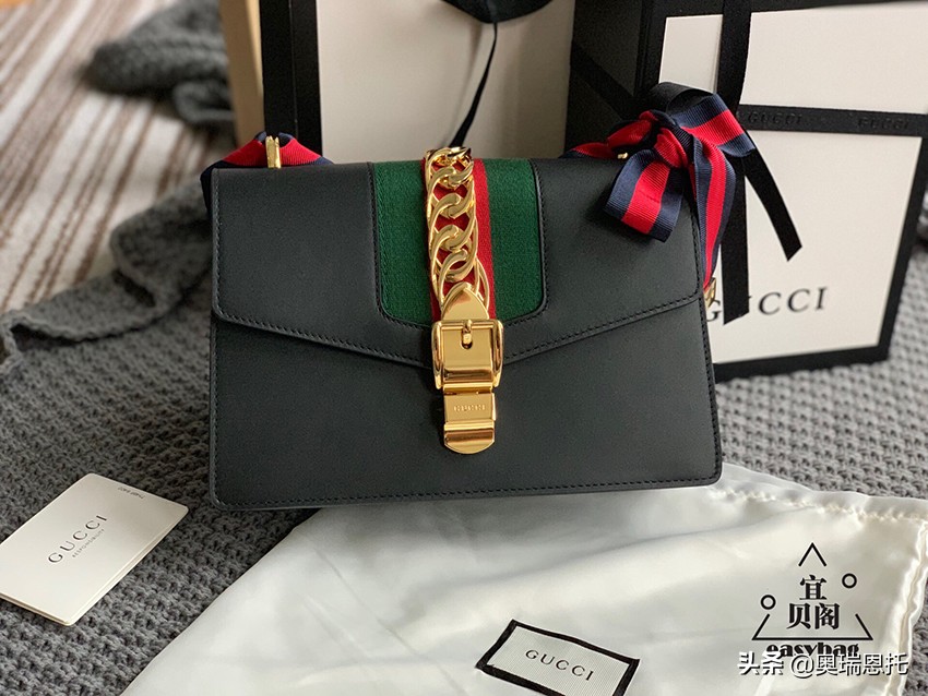 古驰gucci包包街拍,古驰gucci官网旗舰店包包最新款