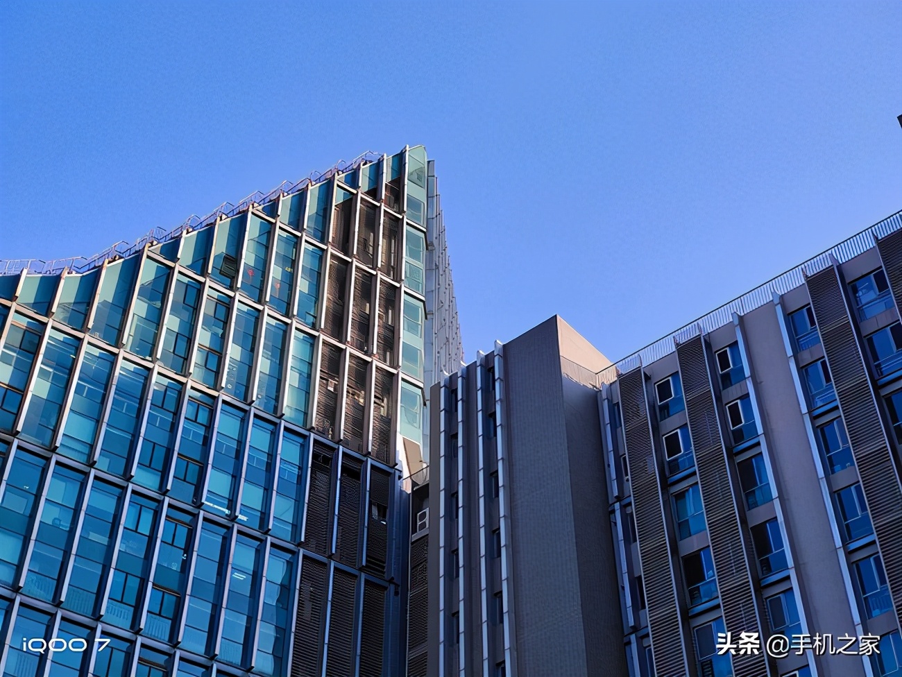iqoo7和iqooneo5哪个值得入手,iqoo7pro与iqoo7有什么区别