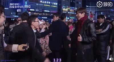 他要回归啦！韩剧扛把子、长腿欧巴始祖，还公开承认看过小电影