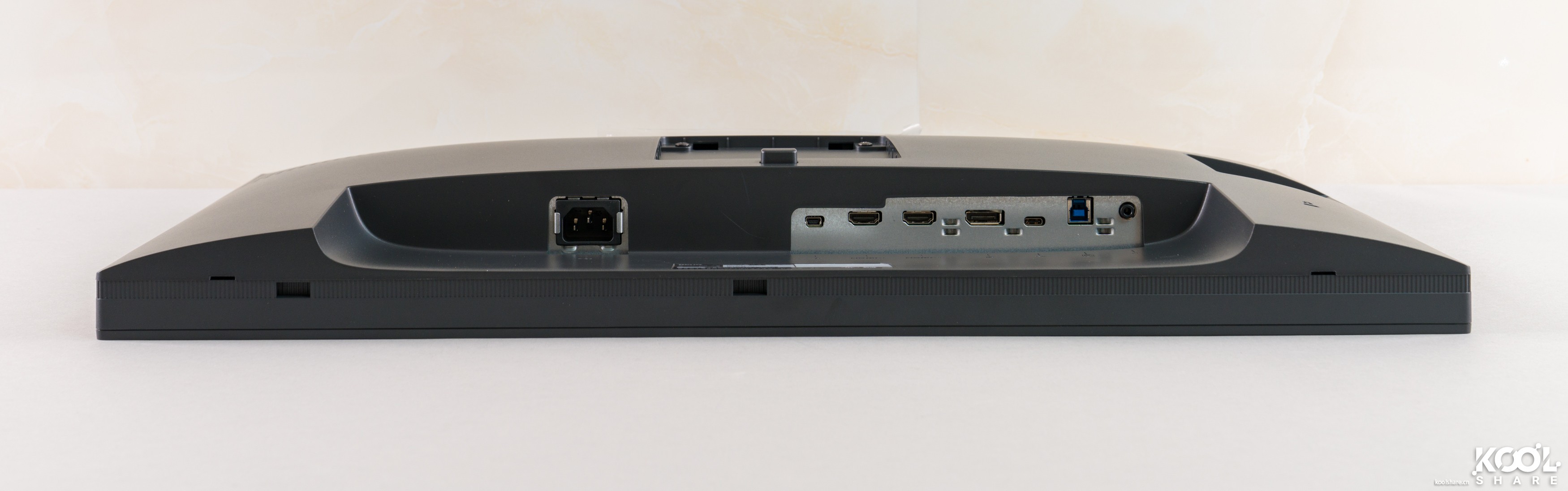 明基benqsw270c显示器,明基sw270c对比imac5k显示器