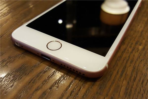 iphone6s升级ios15续航,iphone6s升级ios15流畅吗