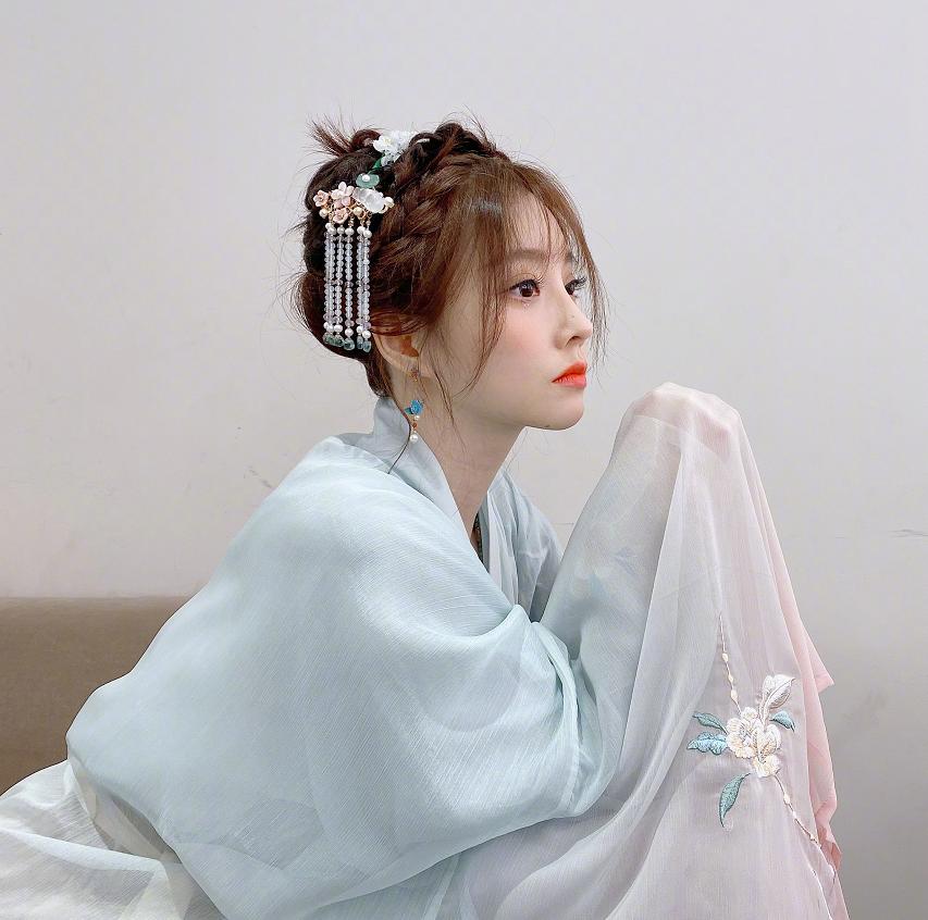 冯提莫最新歌曲佛系少女超棒,冯提莫佛系少女是改编的吧