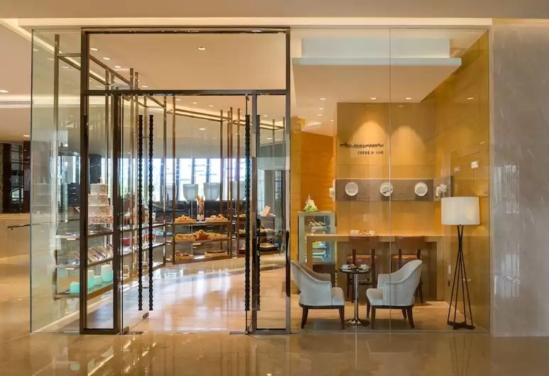 广州日航酒店附近好玩的地方,广州日航酒店是几星级