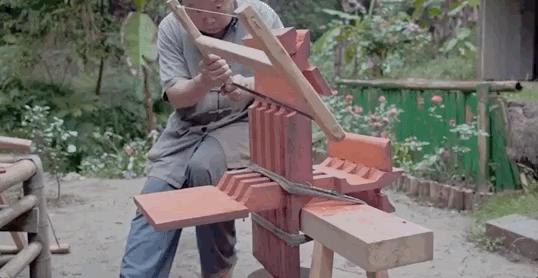 中国大爷造出2600年前鲁班凳,2600年前鲁班凳河南大叔潜心钻研